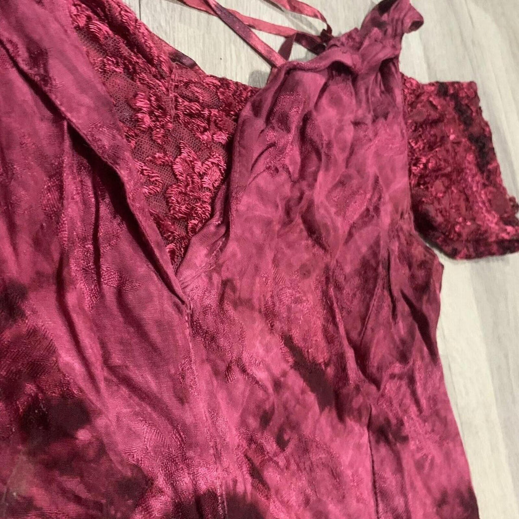 VINTAGE Australia Dress Womens Rayon Off Shoulder Cap Sleeve Mid Length. T2-07 - Come Sell Nearly Anything