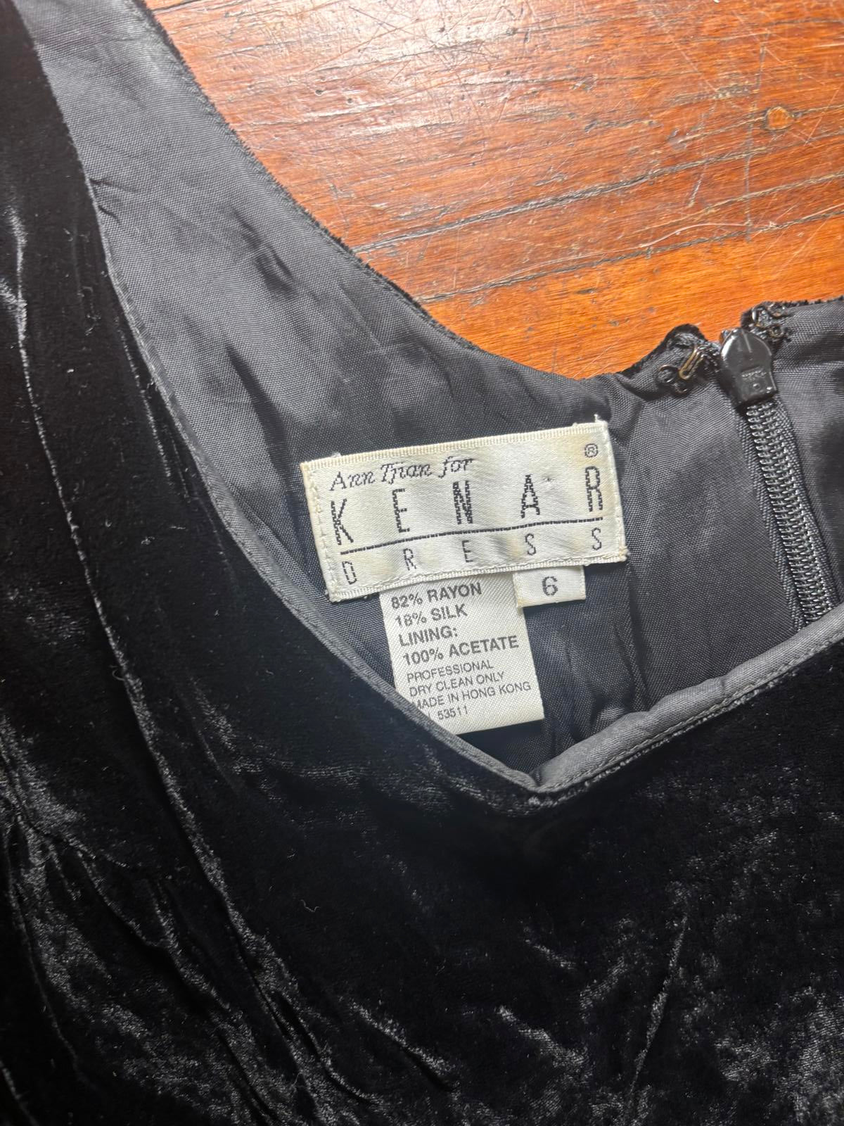 Kenar Black Velvet Women's Evening Dress Size 6 Vintage #VelvetDress  #Kenar - Come Sell Nearly Anything