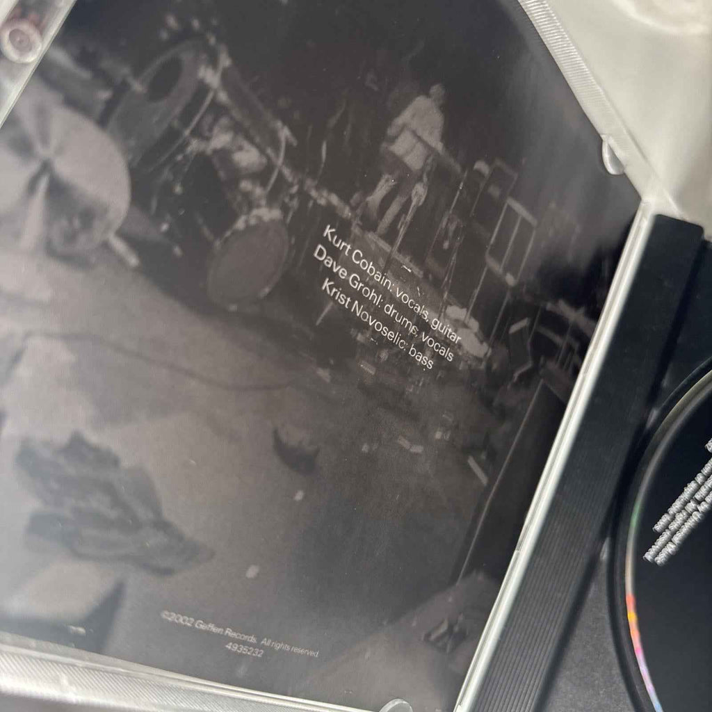 NIRVANA - Nirvana (CD, 2002) Compilation - 15 Tracks - Very Good Condition