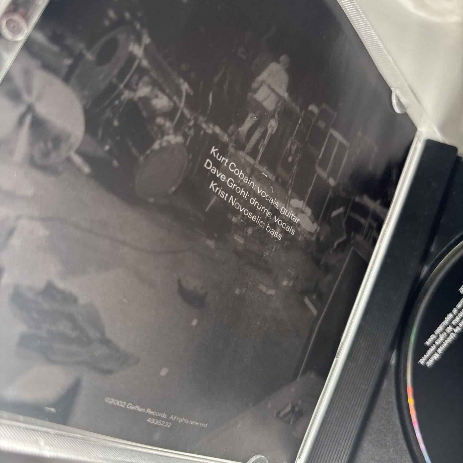 NIRVANA - Nirvana (CD, 2002) Compilation - 15 Tracks - Very Good Condition