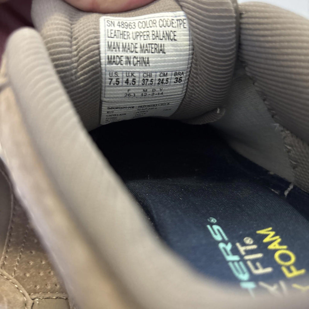 Skechers Men's Sneakers Size 7.5 Relaxed Fit Memory Foam 48963 - Come Sell Nearly Anything