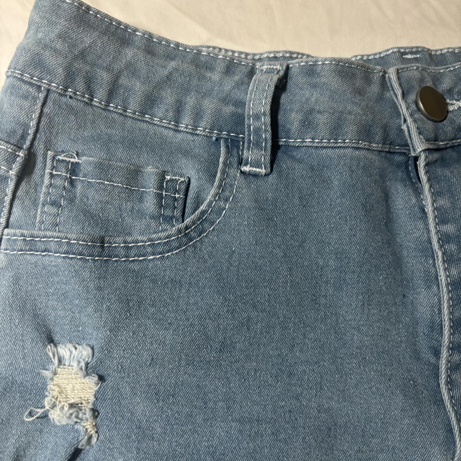 Distressed Denim Shorts Large Women's Casual Summer Shorts - Come Sell Nearly Anything