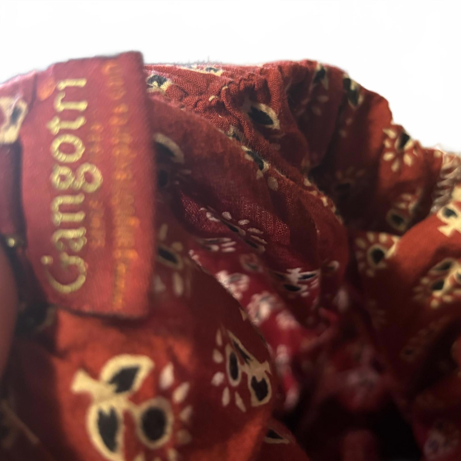 Gangom Women's Tiered Skirt Size 32 - Come Sell Nearly Anything