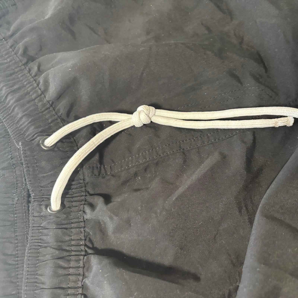 Wave Zone Medium Men's Black Swim Trunks #MensSwimwear #WaveZone #Medium