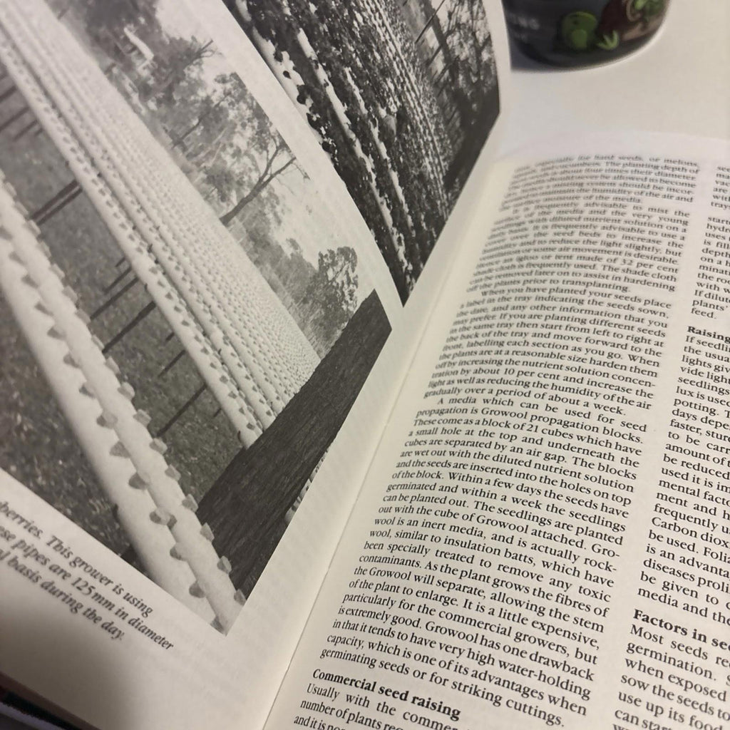Hydroponic Gardening in Australia by Joe Romer Vintage Hardcover 1986 - Come Sell Nearly Anything