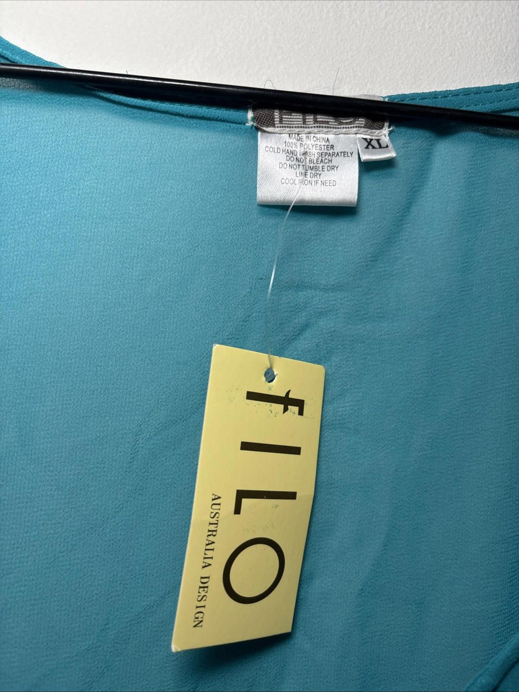 Filo S 14 Green Very Sheer Long Sleeveless Top Handkerchief Hem  BNWT - Come Sell Nearly Anything