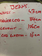 Levi's Men's Jeans Size Waist 43 cm, Inner Leg 84 cm, Length 106 cm