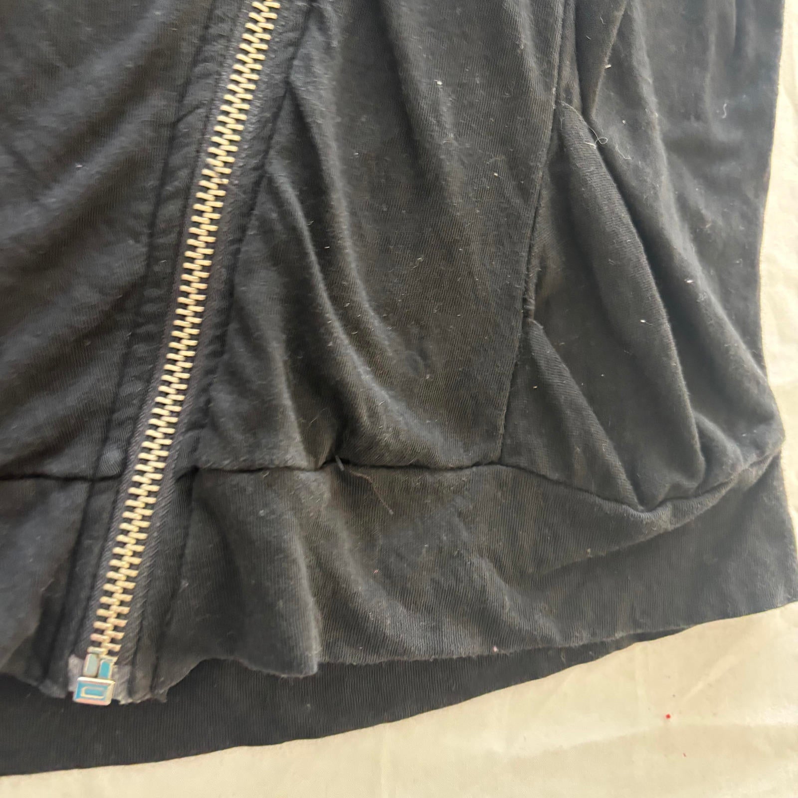 Lollipop Black Cotton Women's Top Size 12 with Asymmetric Zipper - Come Sell Nearly Anything