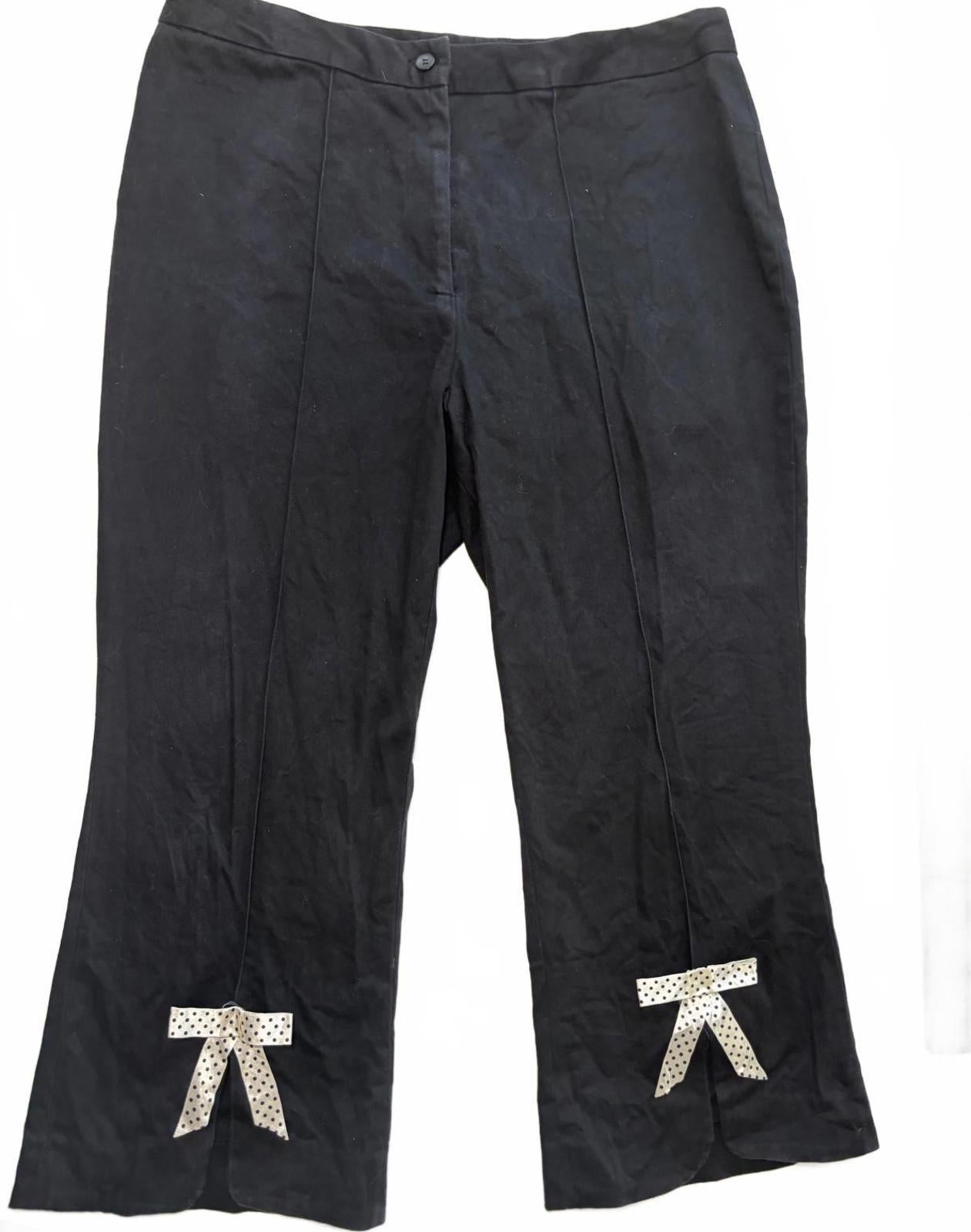 Black Women's Pants with Polka Dot Bow Detail Size 16 - Come Sell Nearly Anything