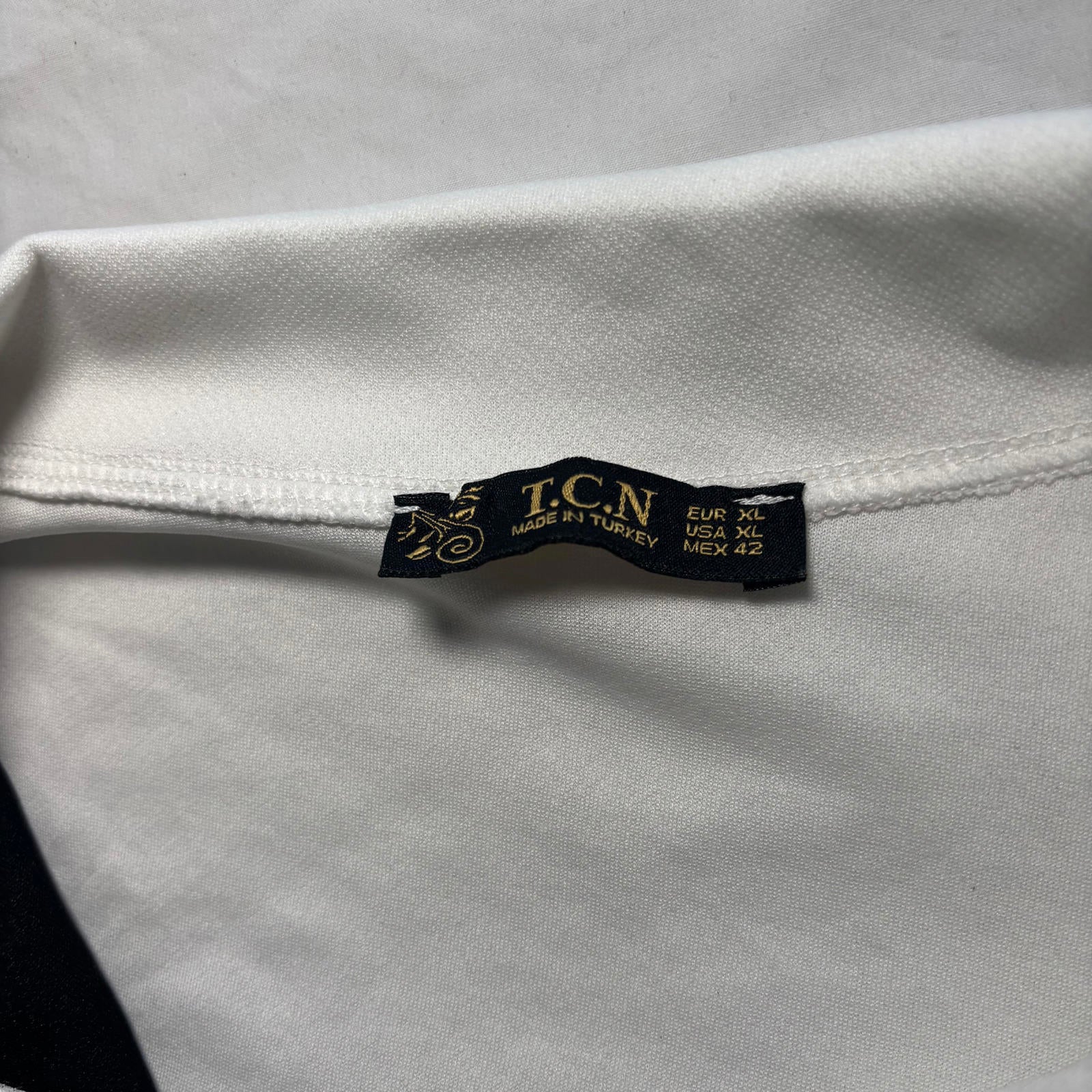 T.C.N Women's Long Sleeve Button-Down Dress Shirt - Black & White Colorblock, XL - Come Sell Nearly Anything