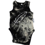 Duke of London baby bodysuit - Rare Feather Design Size 000.