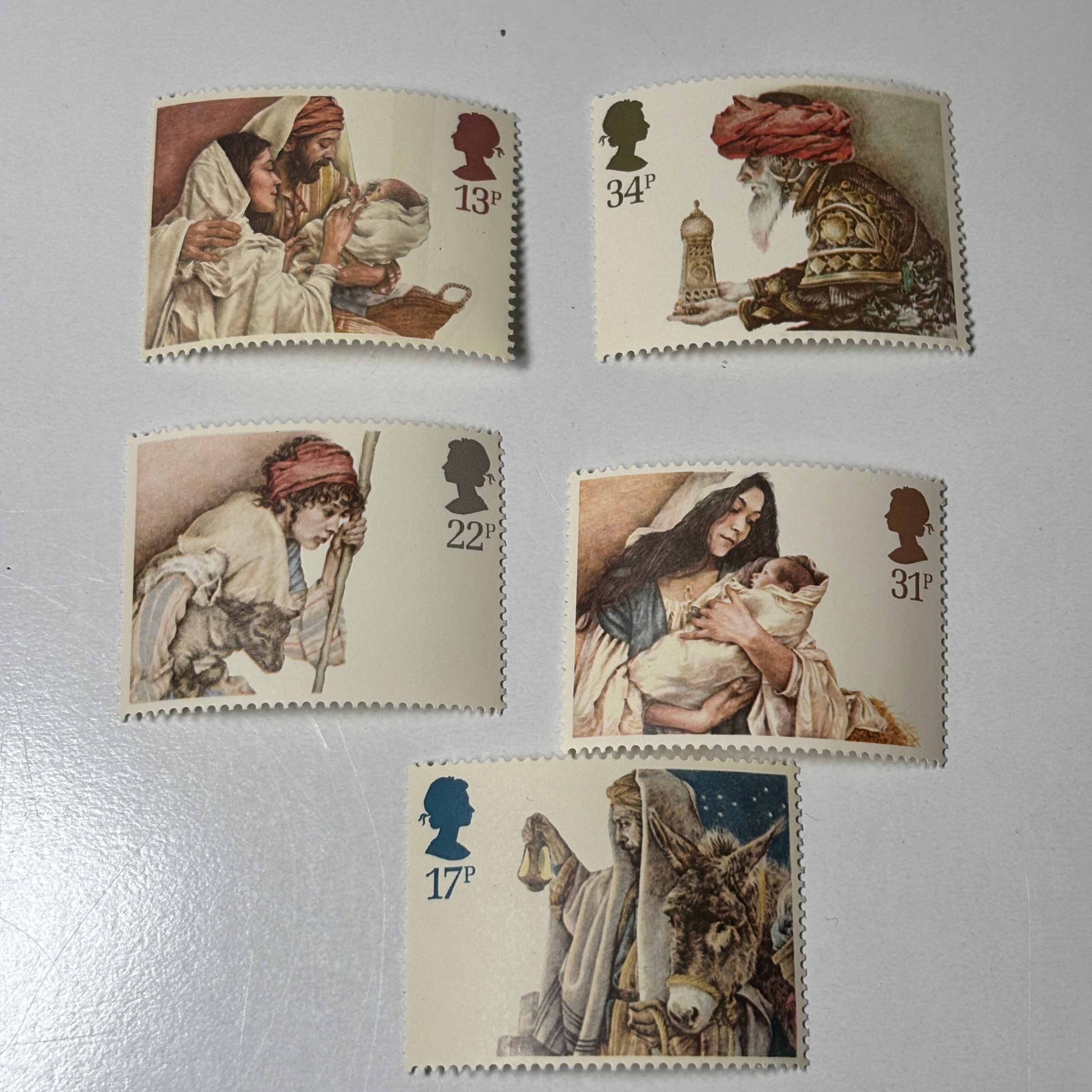 Great Britain – Christmas 1981
13p, 17p, 22p, 31p, 34p