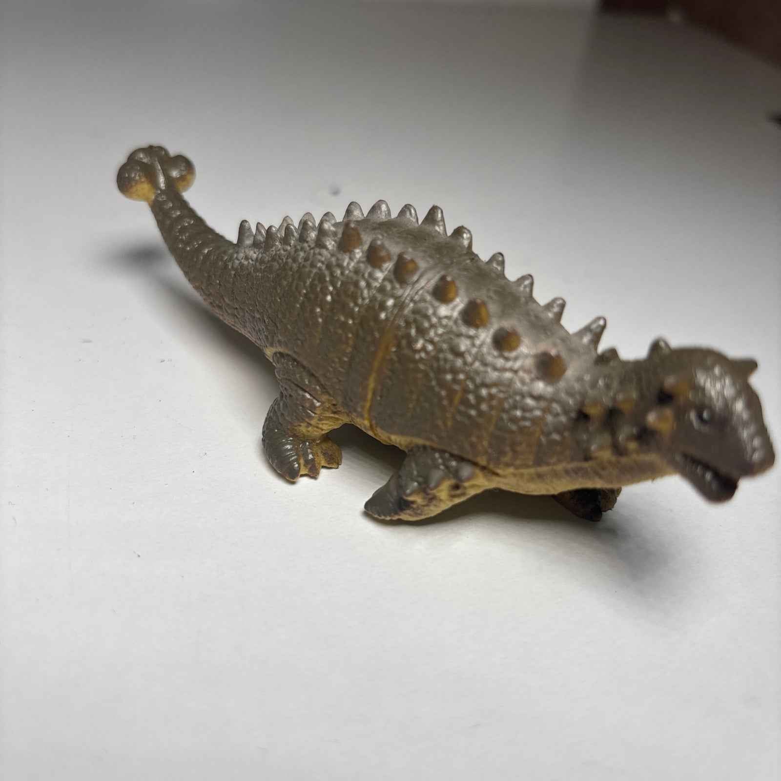 Vintage 12cm Plastic Dinosaur Figure - 1990s Collectible Toy