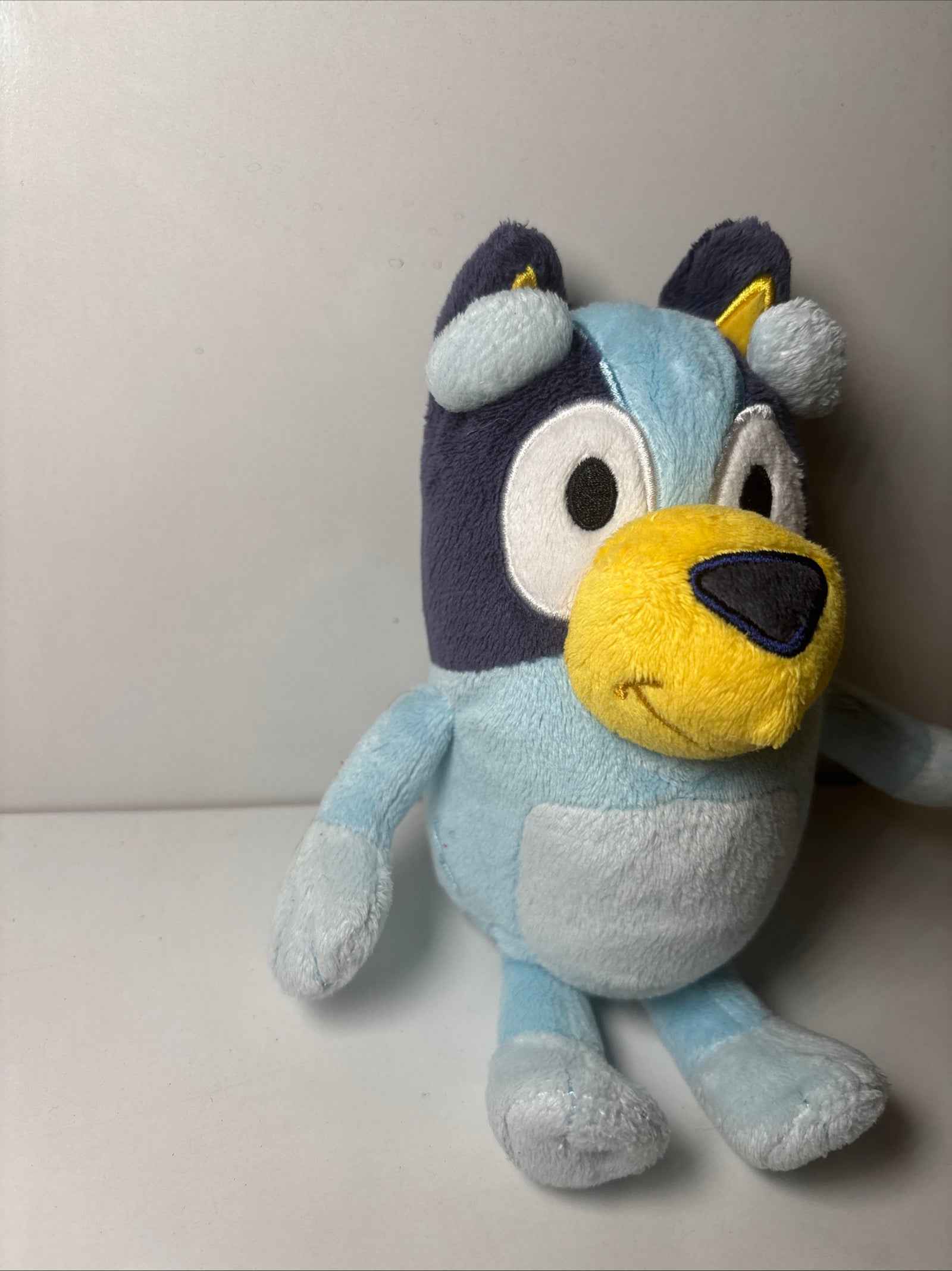Bluey Dog & Friends Plush Stuffed Animal 7" Cuddly Soft 2018 Moose Toy
