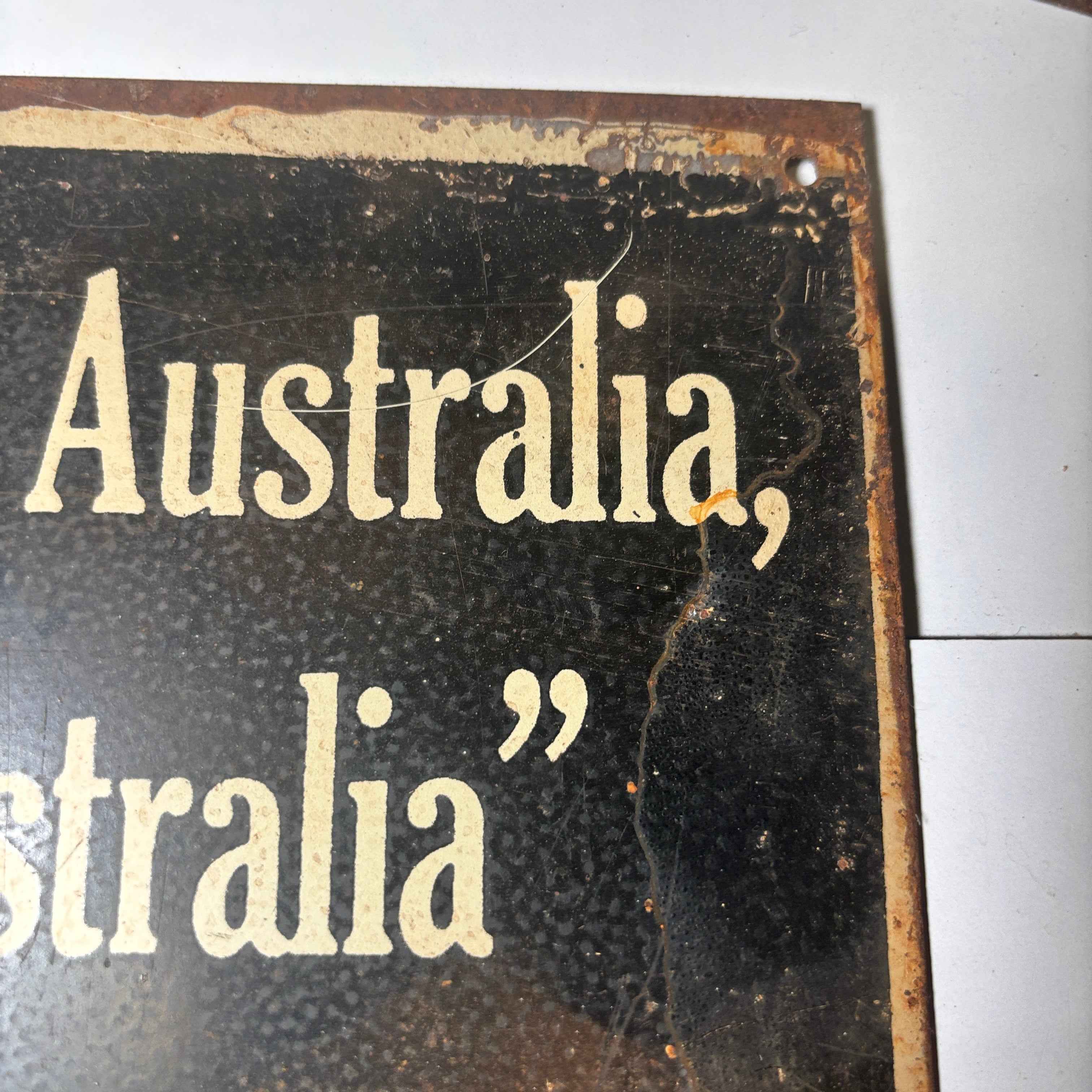 1948 Sydney Motor Show HOLDEN Vintage Home Décor, Shed-Garage Bar Tin Metal Sign