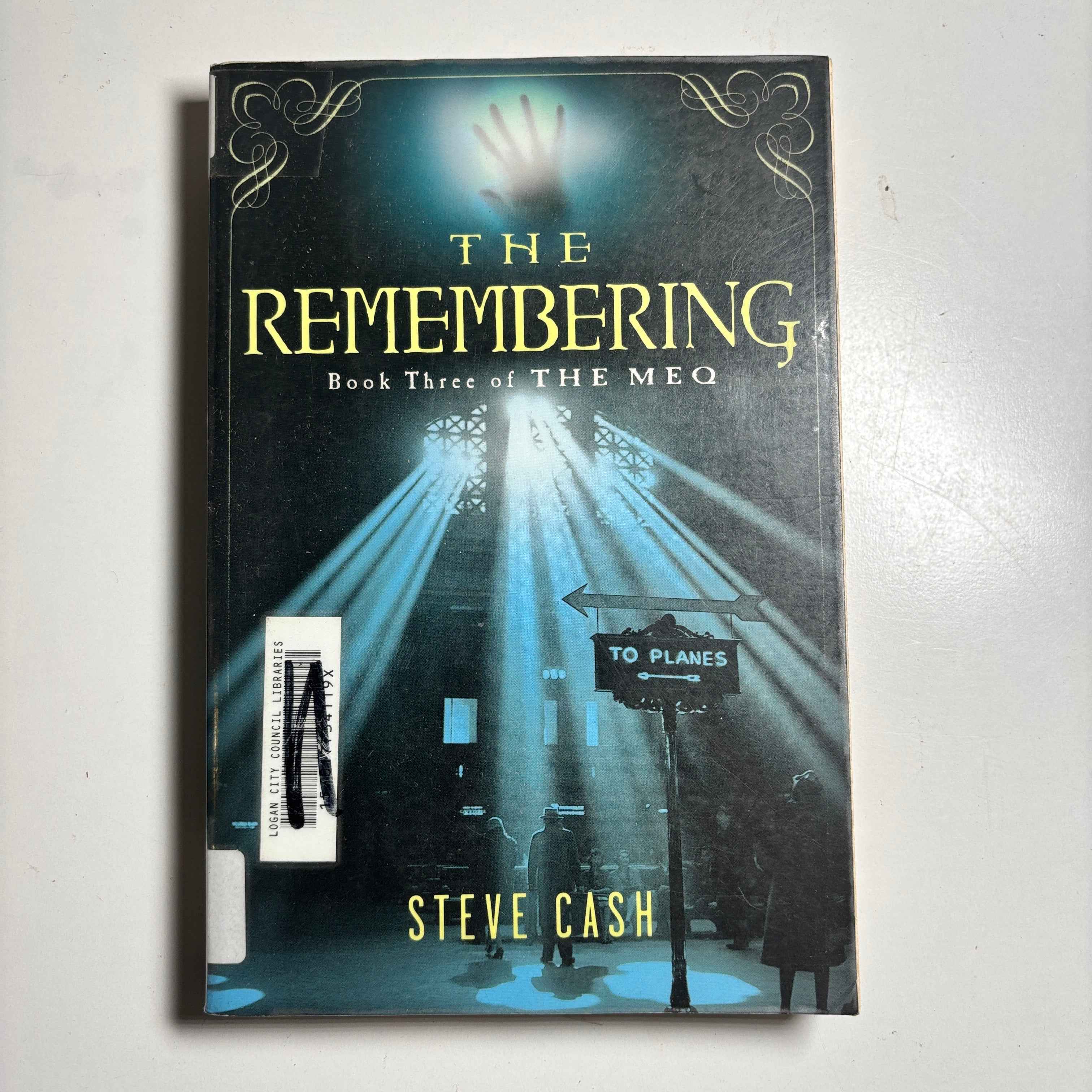 Vintage and Modern Fantasy & Sci-Fi Book Sale