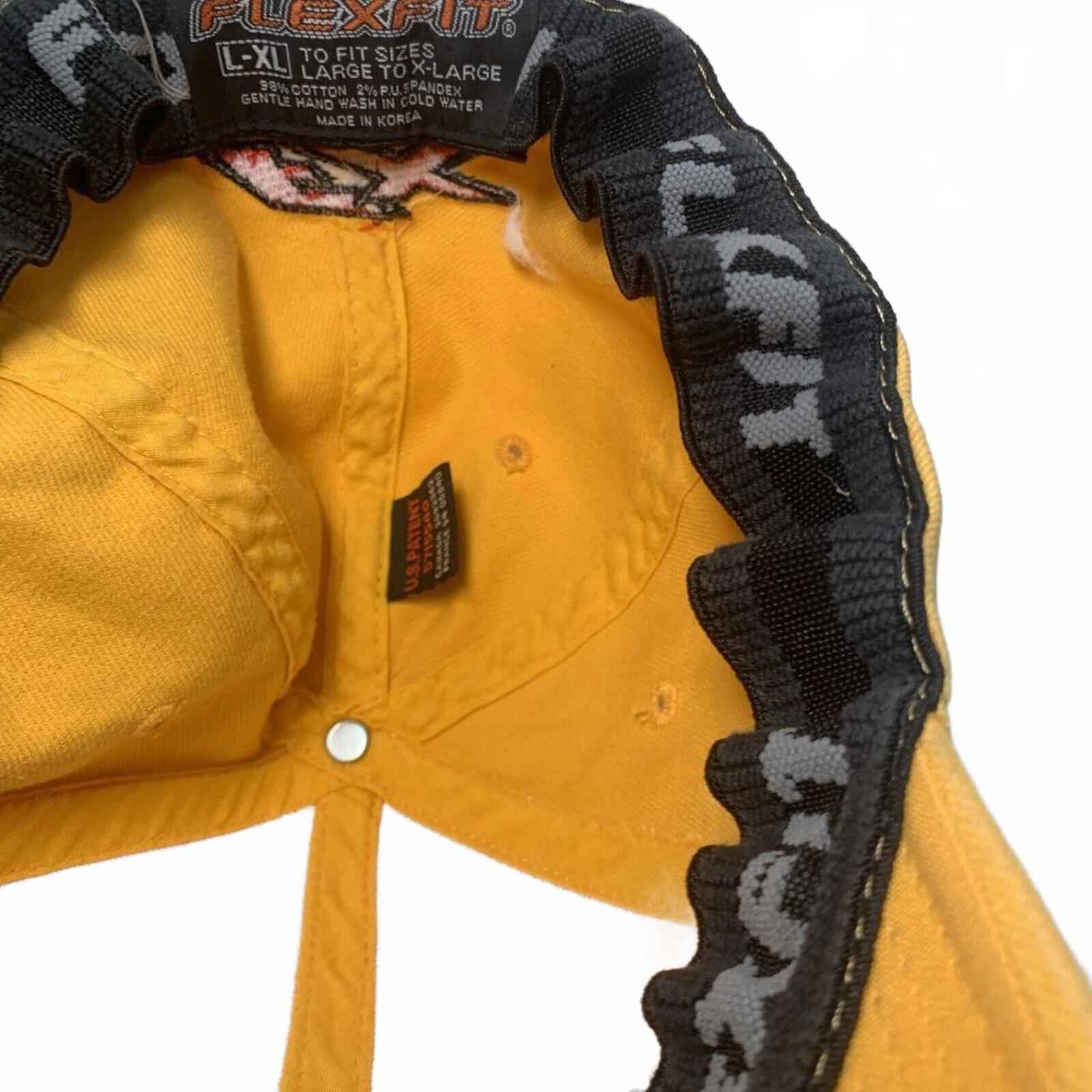 FACTORY EFFEX Yellow Flex fit HAT - Yellow Vintage Rare Design Size L-XL.