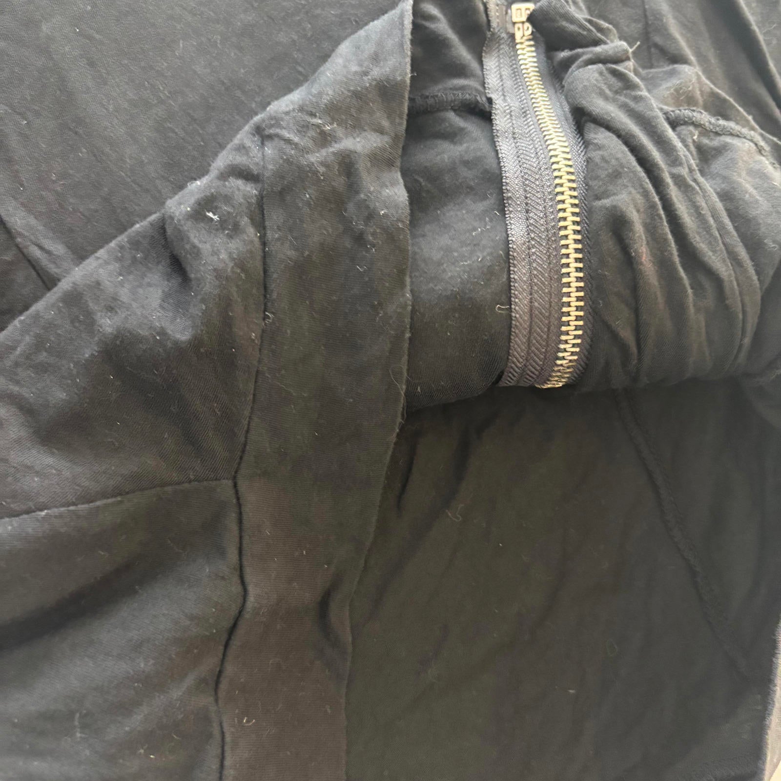 Lollipop Black Cotton Women's Top Size 12 with Asymmetric Zipper - Come Sell Nearly Anything