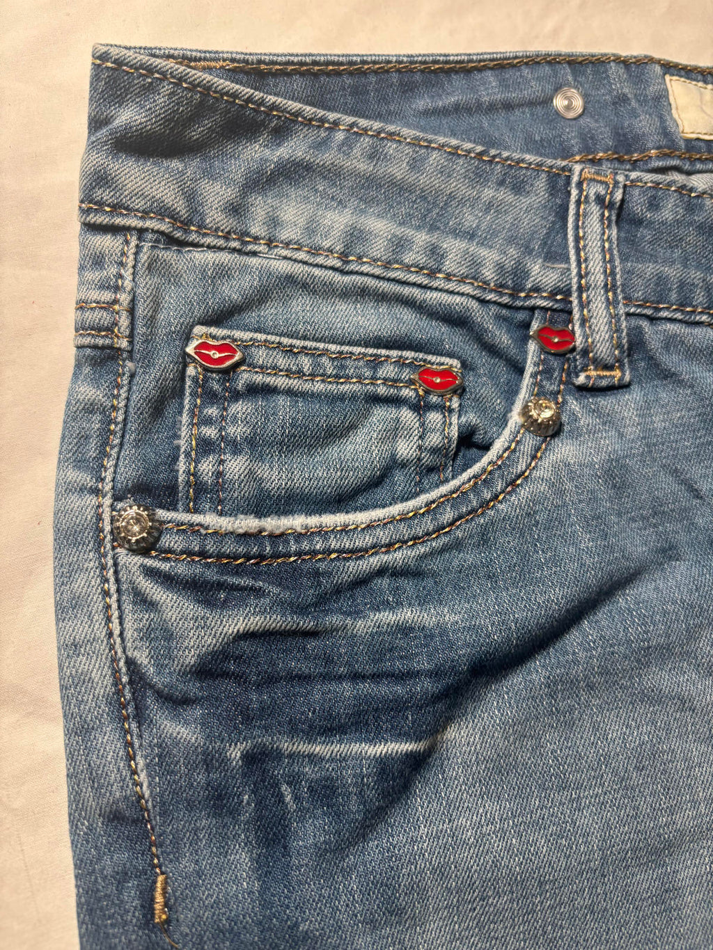 DM Women's Wide Leg Jeans Size 30W Denim #WideLeg #Denim Y2K - Come Sell Nearly Anything