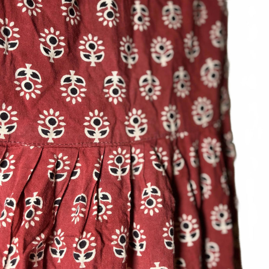 Gangom Women's Tiered Skirt Size 32 - Come Sell Nearly Anything