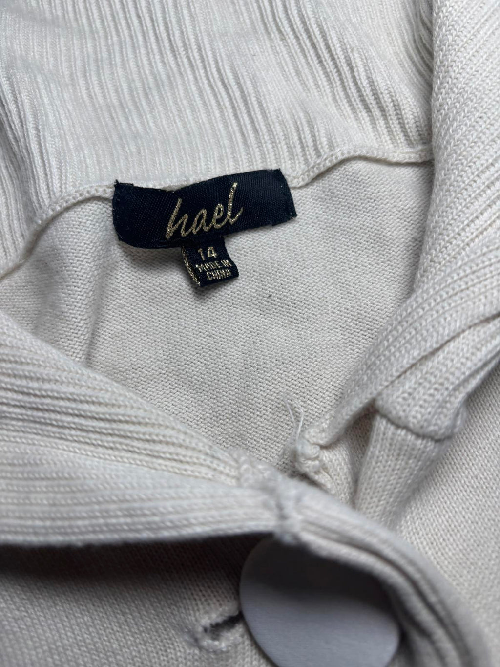 Hael Women's White Cotton Vest with Large Collar and Button - Come Sell Nearly Anything