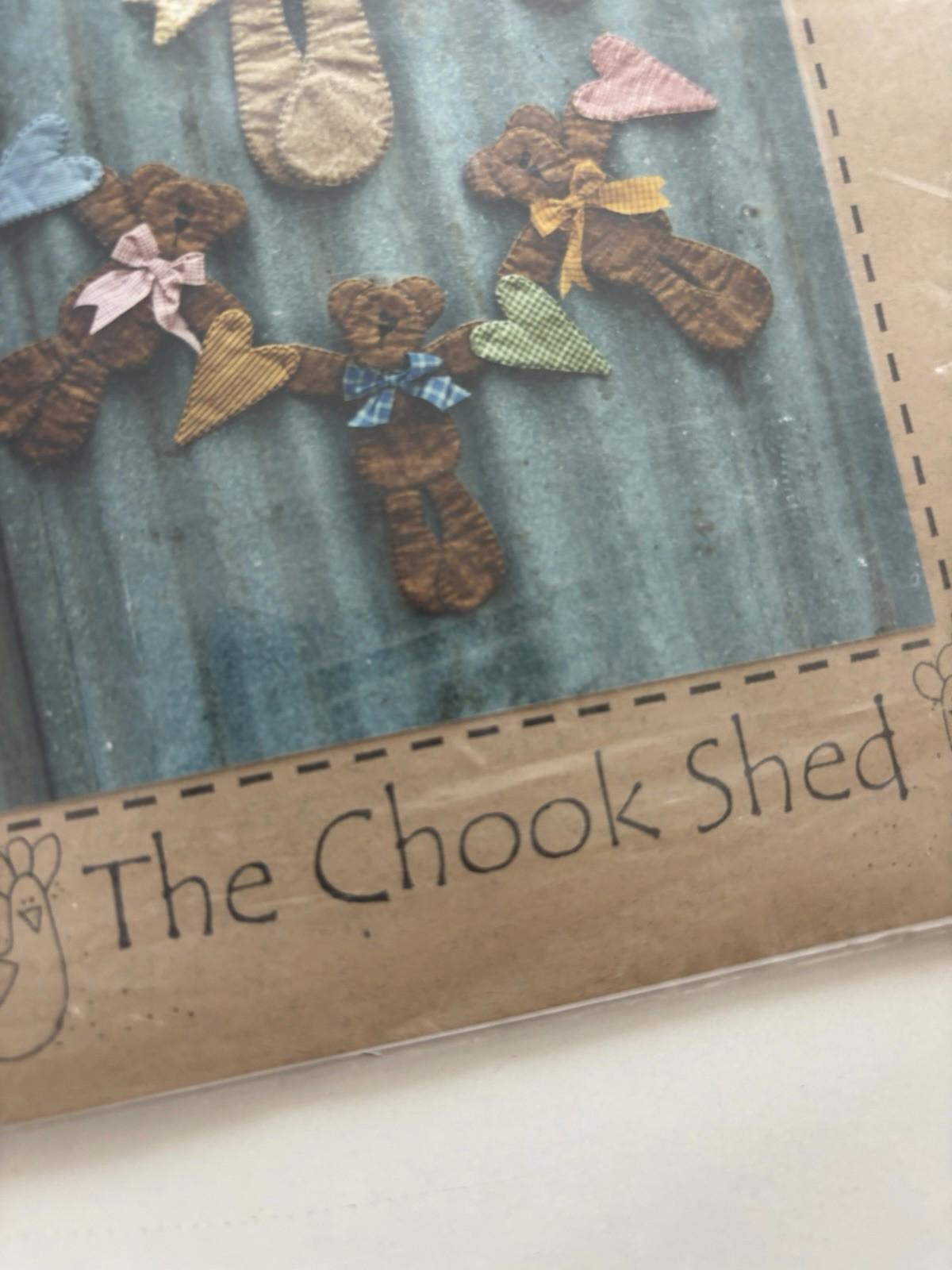 The Chook Shed - Luv u Bears Patchwork Wall Hanger Sew Pattern Vintage Craft - Come Sell Nearly Anything