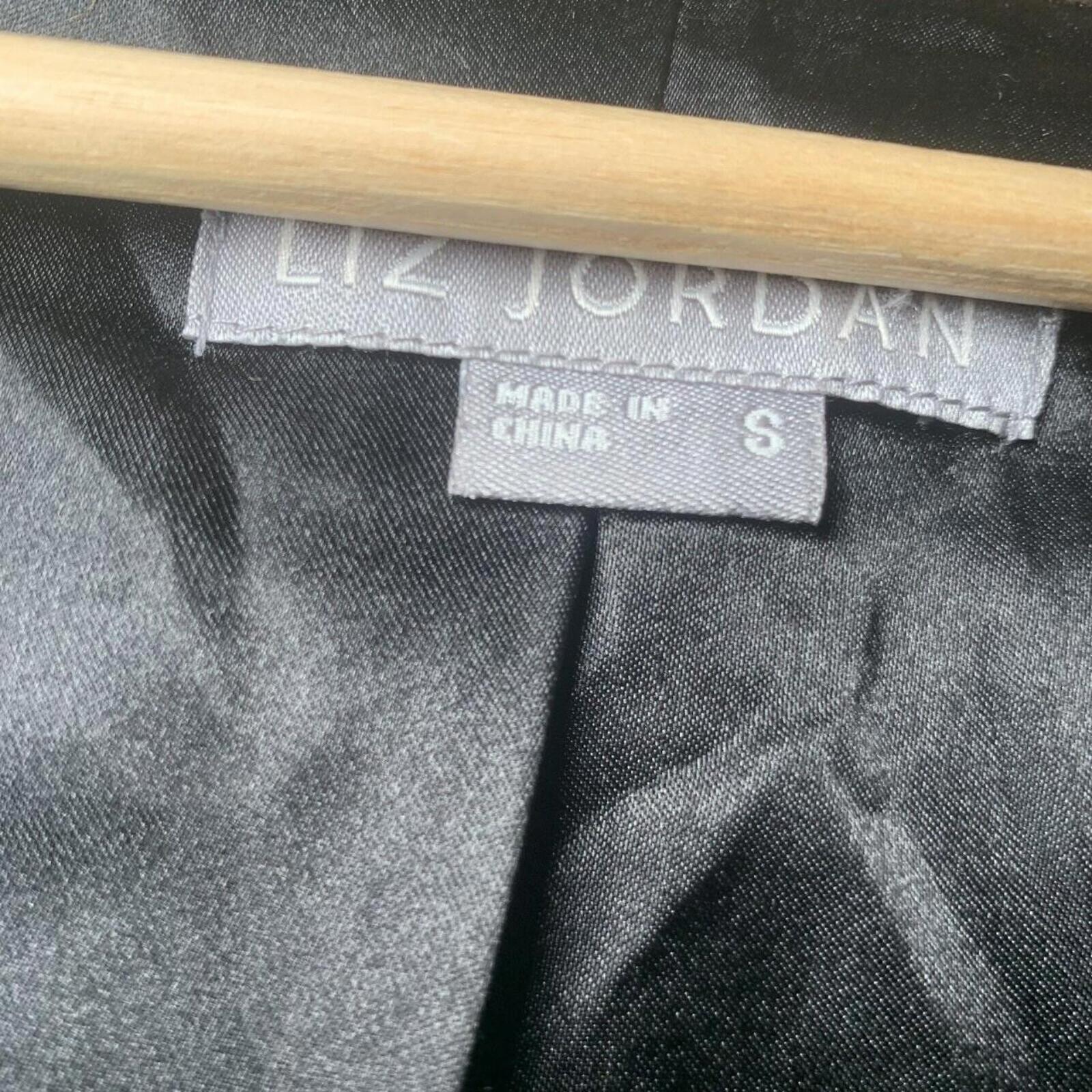 Liz Jordan women's faux Fur Leopard Print jacket size S. Great Cond. - Come Sell Nearly Anything