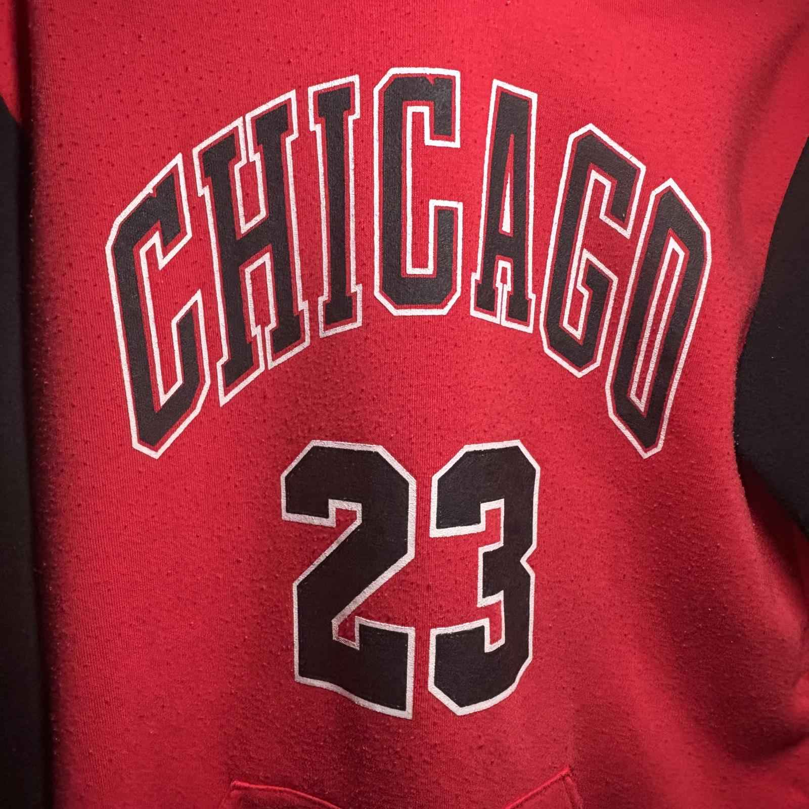 Men's Chicago 23 small Red and Black Hoodie Sweatshirt