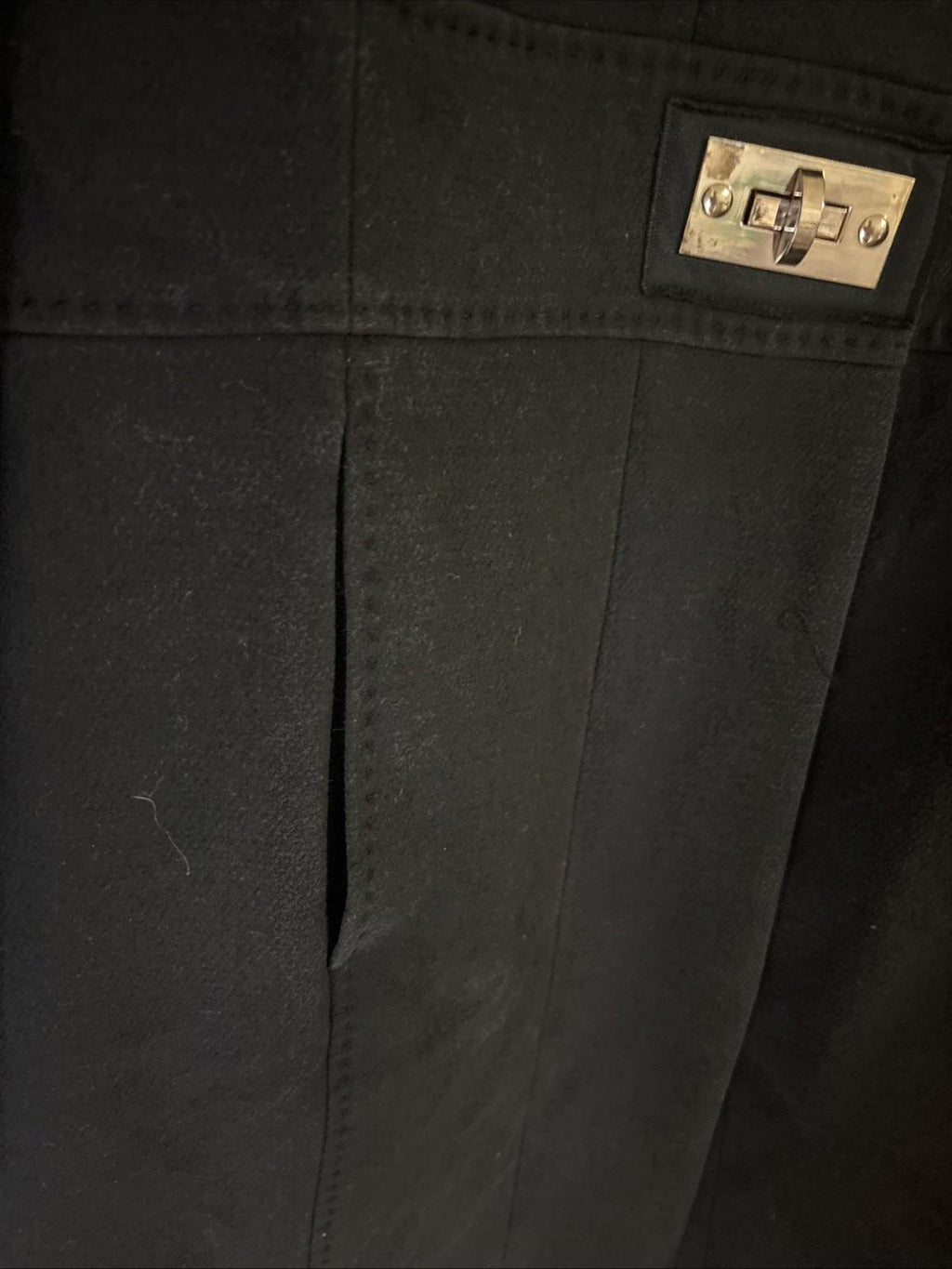 Queenspark Woman Dress Black Gold Buckle 60s Style Size 20 Heavy Lined. - Come Sell Nearly Anything