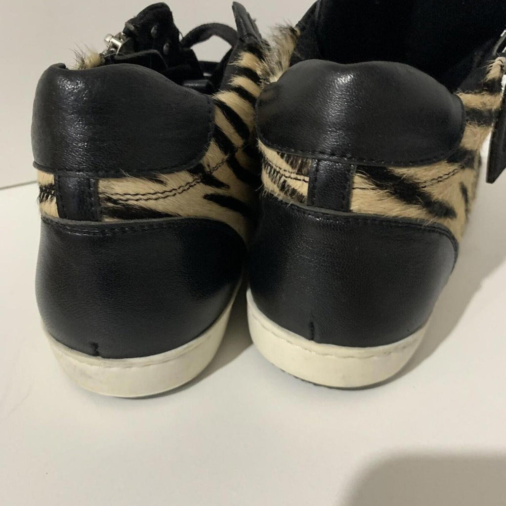 Kaysi White Leather Sneaker / Boots Black Leather Zebra Fur New Size 8. - Come Sell Nearly Anything