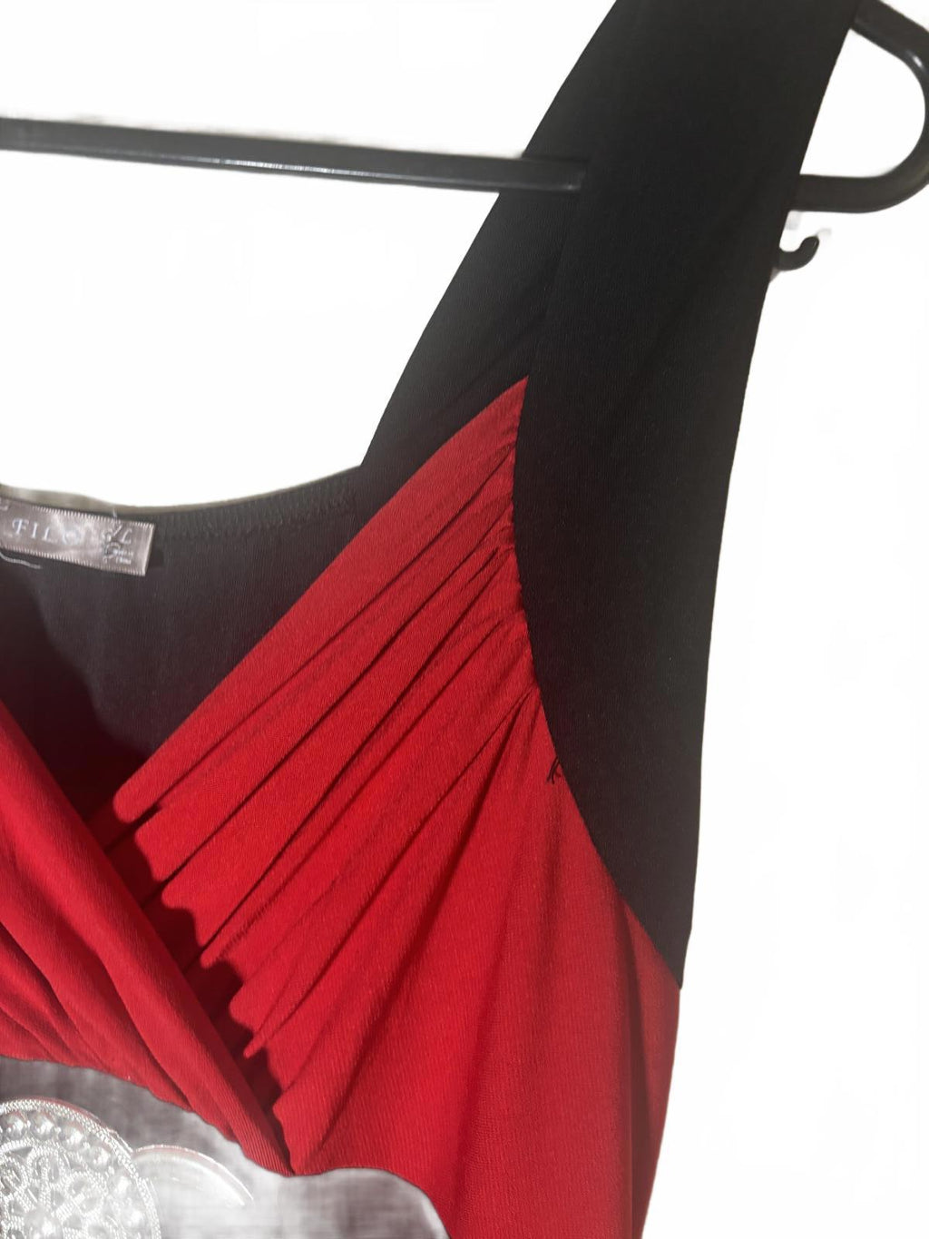 FILO Women's Sleeveless V-Neck Dress with Belt Large Vintage - Come Sell Nearly Anything