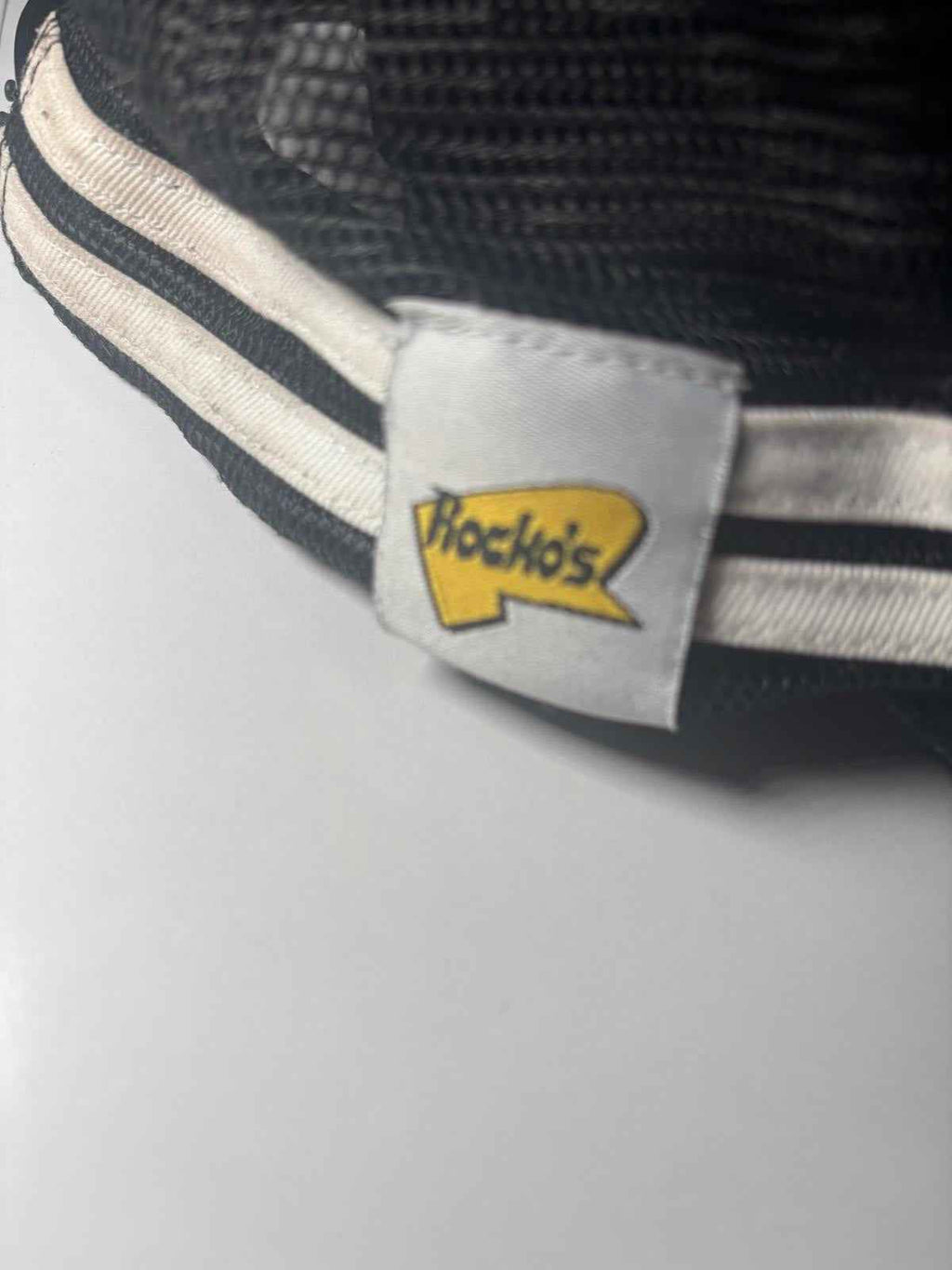 Rickos Black Mesh Baseball Cap Chicago Bulls Logo