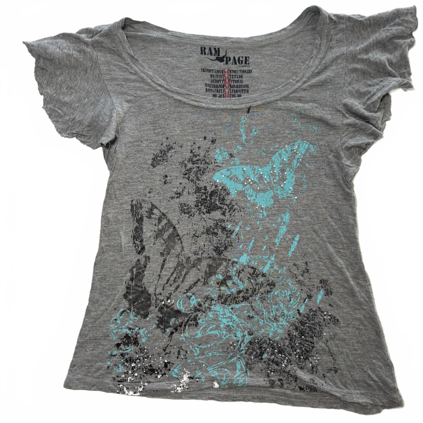 Ram Page Medium Women's Grey Graphic T-Shirt - Come Sell Nearly Anything