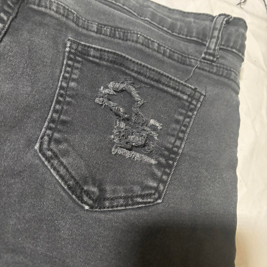 Minx & Moss Women's Denim Shorts Size Waist 36 cm - Come Sell Nearly Anything