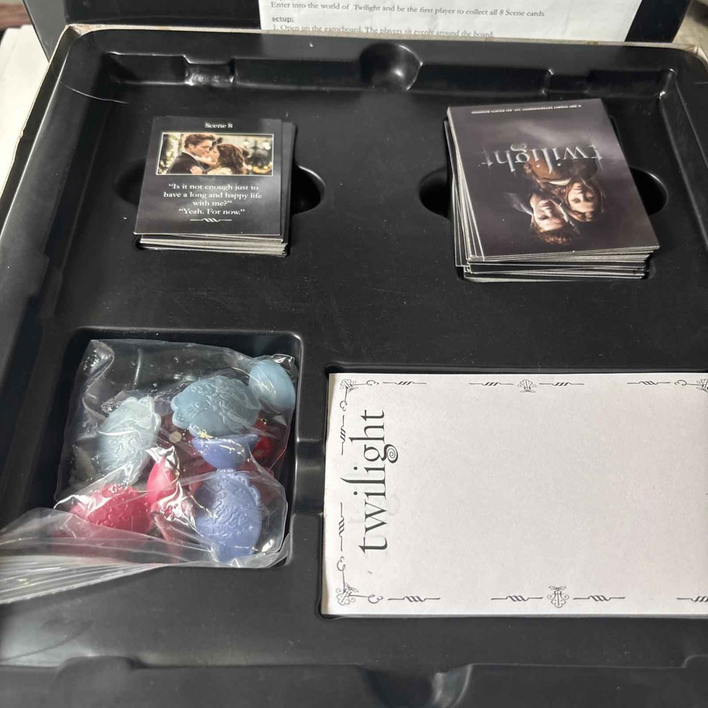 Twilight The Movie Boardgame 2009 Cardinal Like New