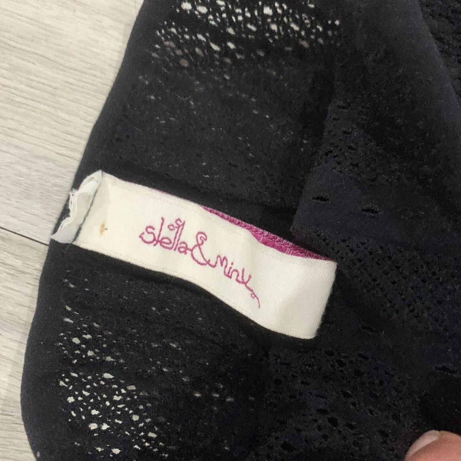 Stella McCartney Small Medium Black Turtleneck Knit Top #Womenswear #Turtleneck #Knitwear - Come Sell Nearly Anything