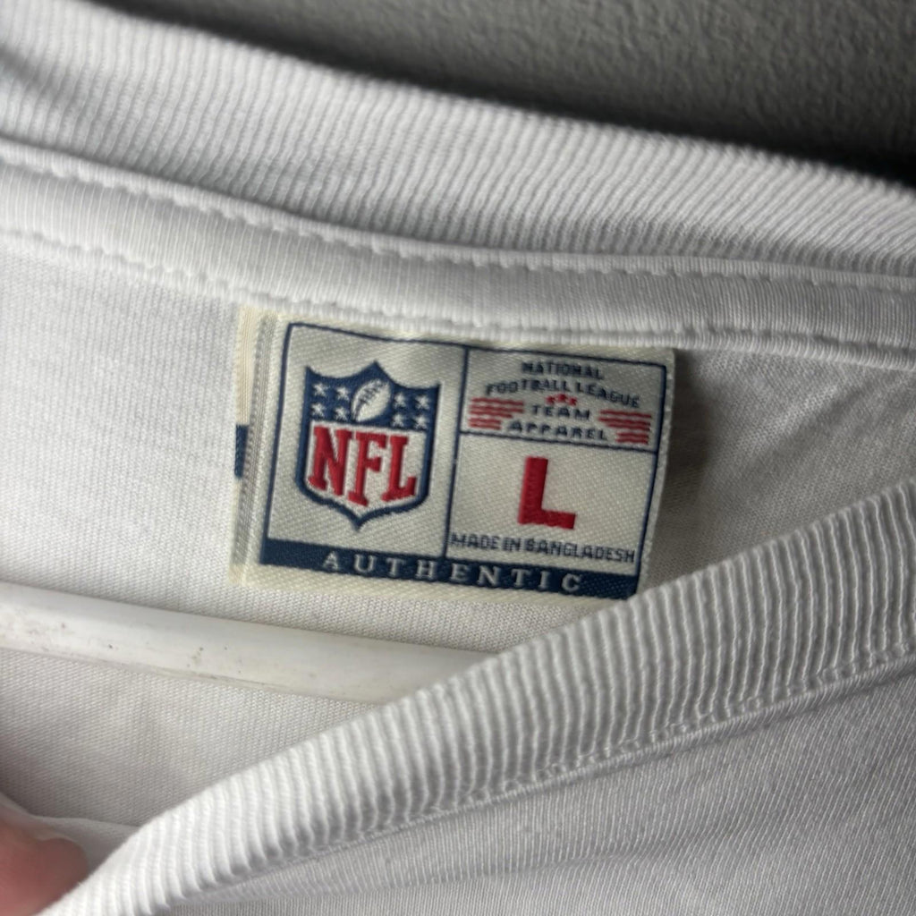 NFL Miami Dolphins White T-Shirt Large Vintage #NFL #MiamiDolphins #TShirt - Come Sell Nearly Anything