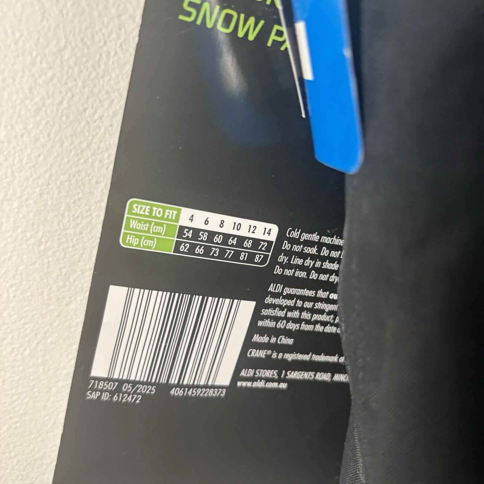 Crane Snow Extreme Childrens Snow Ski Pants Black BNWT Size 10