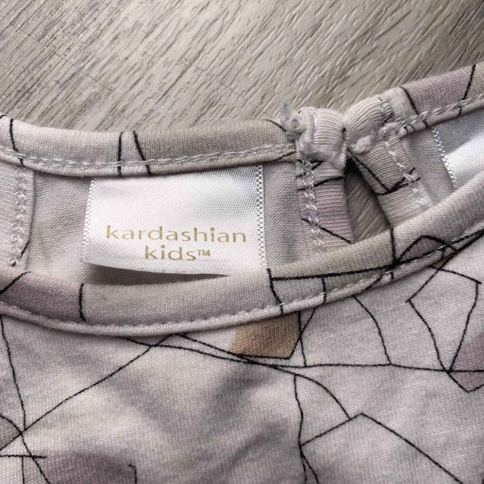 Kardashian Kids Toddler girl size 3 Pattern tank top VGC.