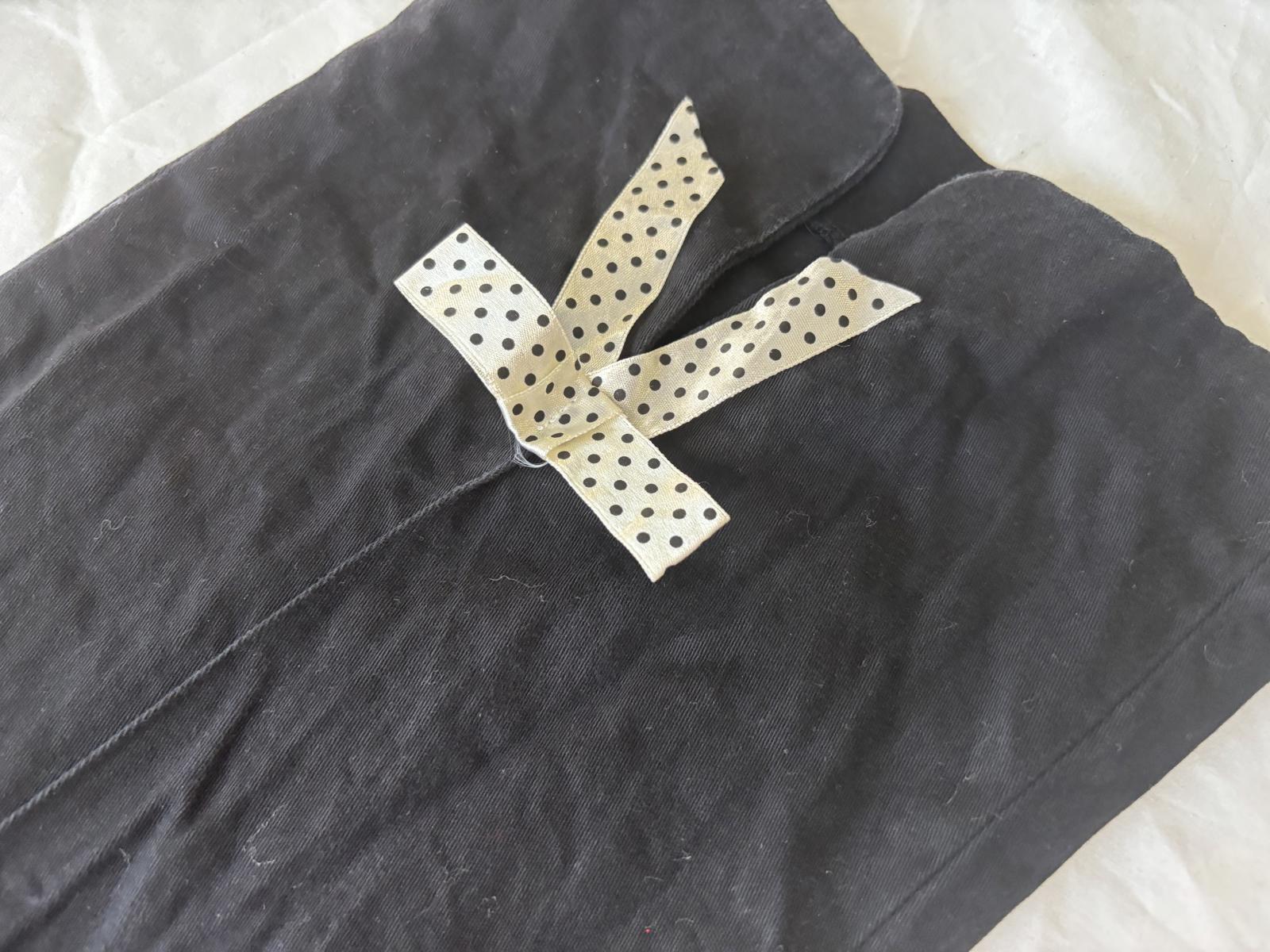 Black Women's Pants with Polka Dot Bow Detail Size 16 - Come Sell Nearly Anything