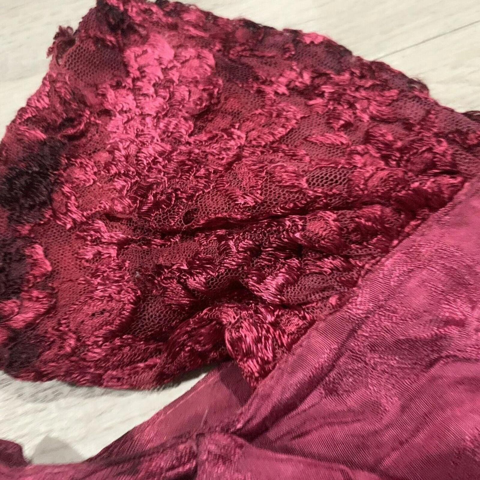 VINTAGE Australia Dress Womens Rayon Off Shoulder Cap Sleeve Mid Length. T2-07 - Come Sell Nearly Anything