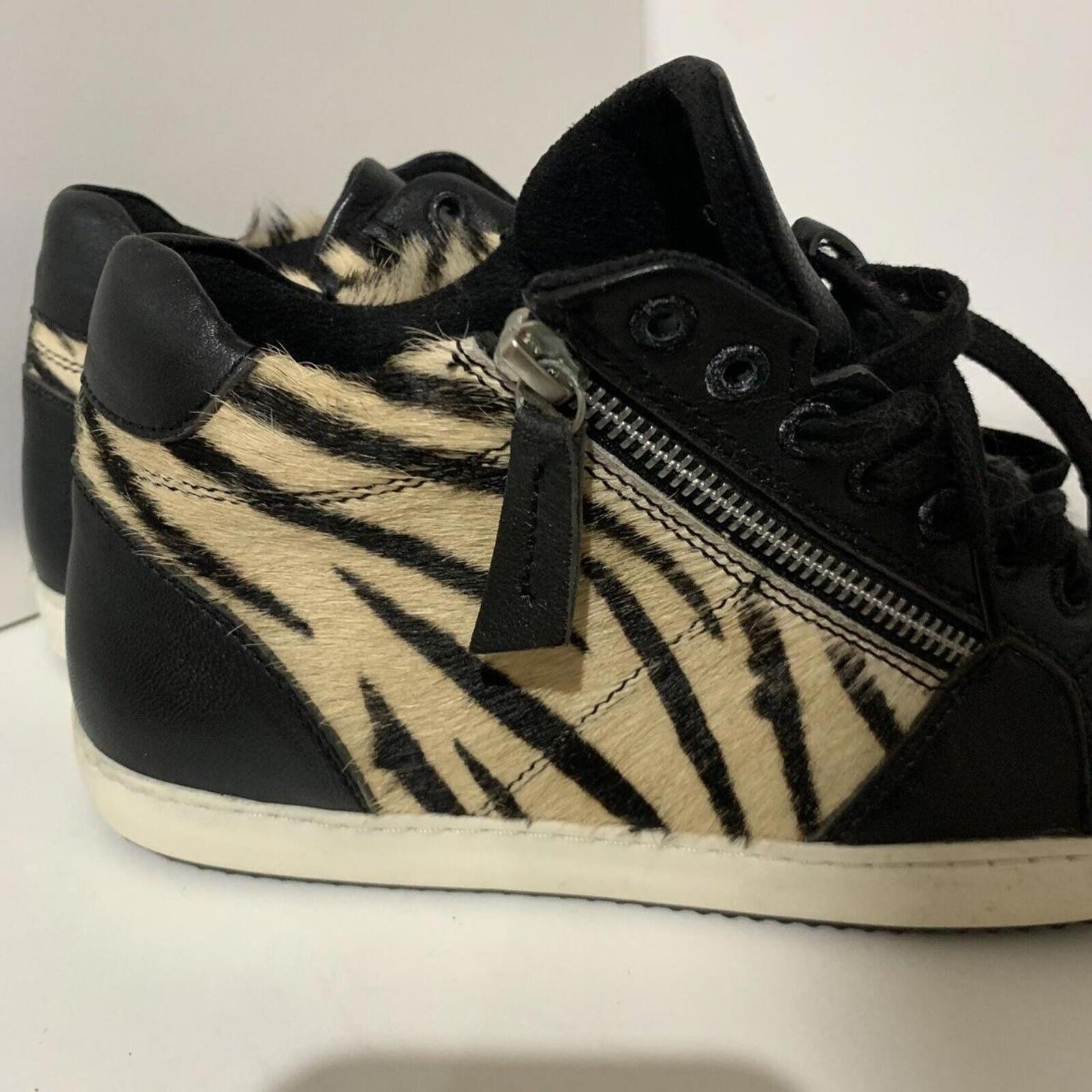 Kaysi White Leather Sneaker / Boots Black Leather Zebra Fur New Size 8. - Come Sell Nearly Anything