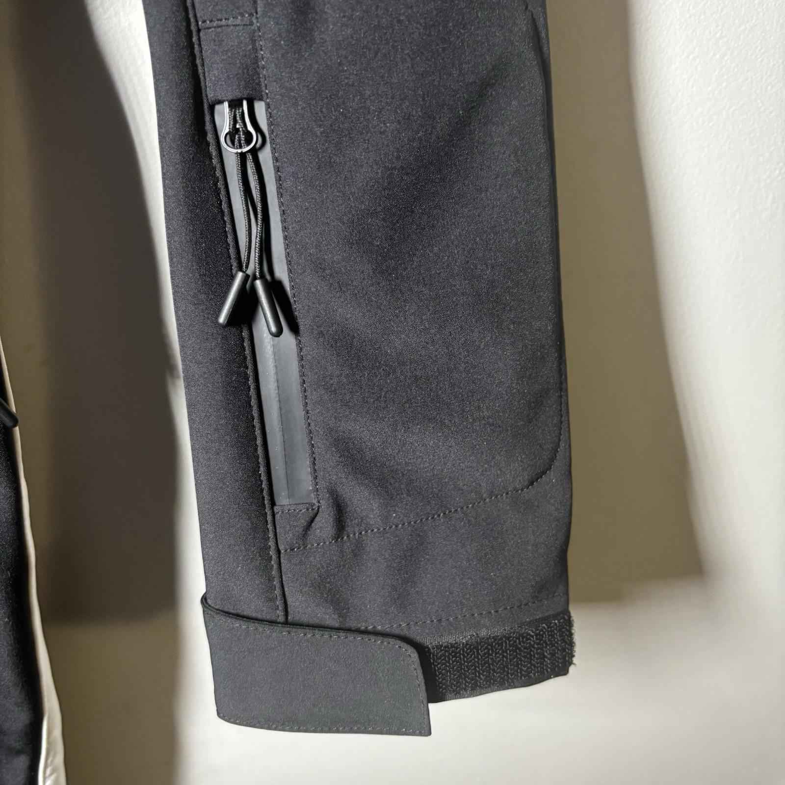 CRANE Ladies Ski Snow Snowboarding Suit Size L BNWT Black Faux Fur Trim H1